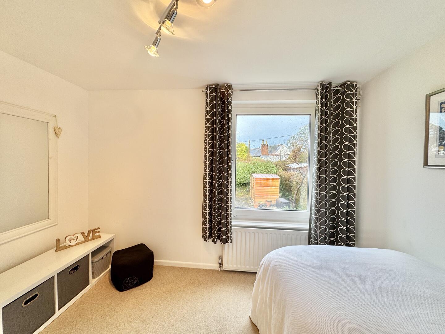 Roseland Crescent, Chacewater, Truro
